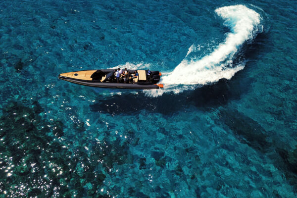 Athens Riviera - Aigina Private Boat for rent - Don Blue Yachting - Technohull Sea DNA 999